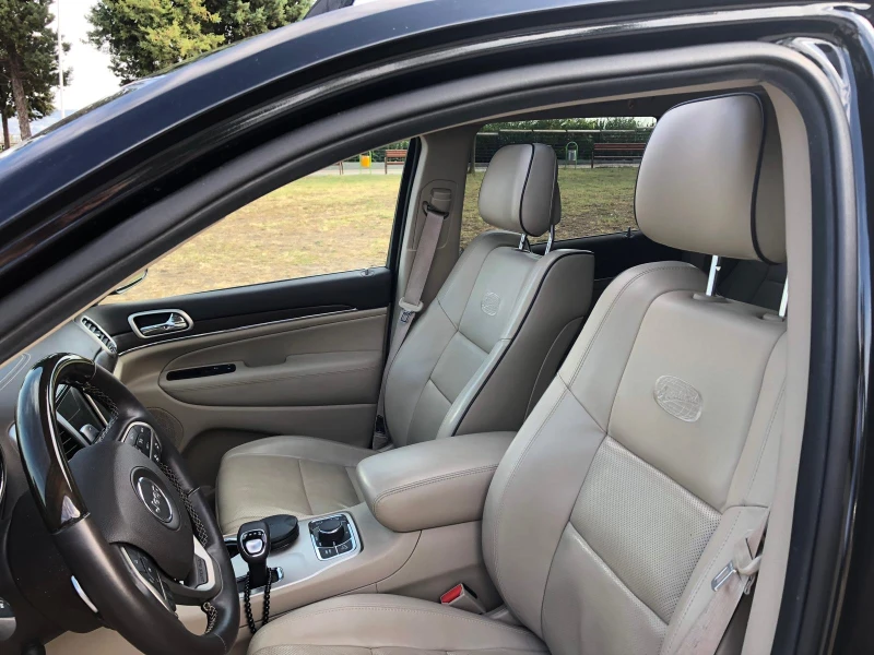 Jeep Grand cherokee OVERLAND , снимка 5 - Автомобили и джипове - 52509819