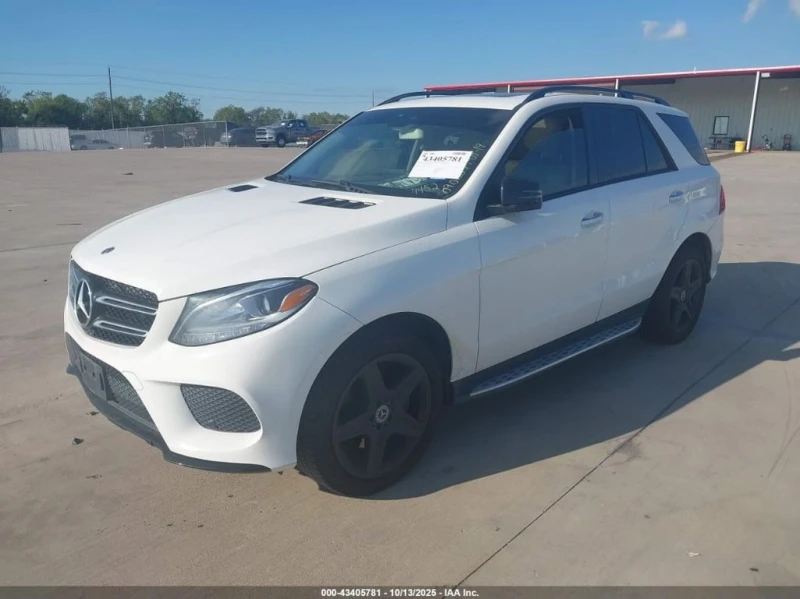 Mercedes-Benz GLE 350 * CARFAX * КЛИП* ФИНАНСИРАНЕ , снимка 2 - Автомобили и джипове - 52627121
