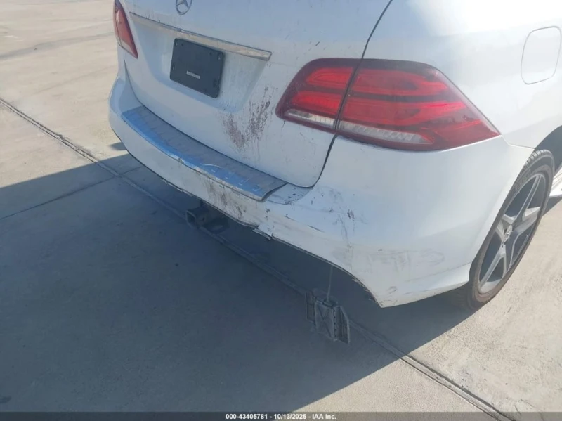 Mercedes-Benz GLE 350 * CARFAX * КЛИП* ФИНАНСИРАНЕ , снимка 17 - Автомобили и джипове - 52627121