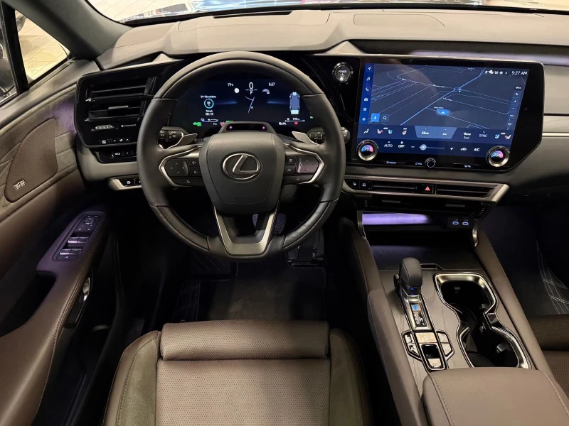 Lexus RX 450h plus НОВ!/LUXURY/292HP/PANO/M.LEV./360/HUD/MEMO/747g, снимка 8 - Автомобили и джипове - 53334955