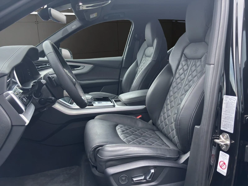Audi Q7 55 TFSI/FACELIFT/S-LINE/S-SEATS/B&O/PANO/MATRIX/, снимка 9 - Автомобили и джипове - 53379759