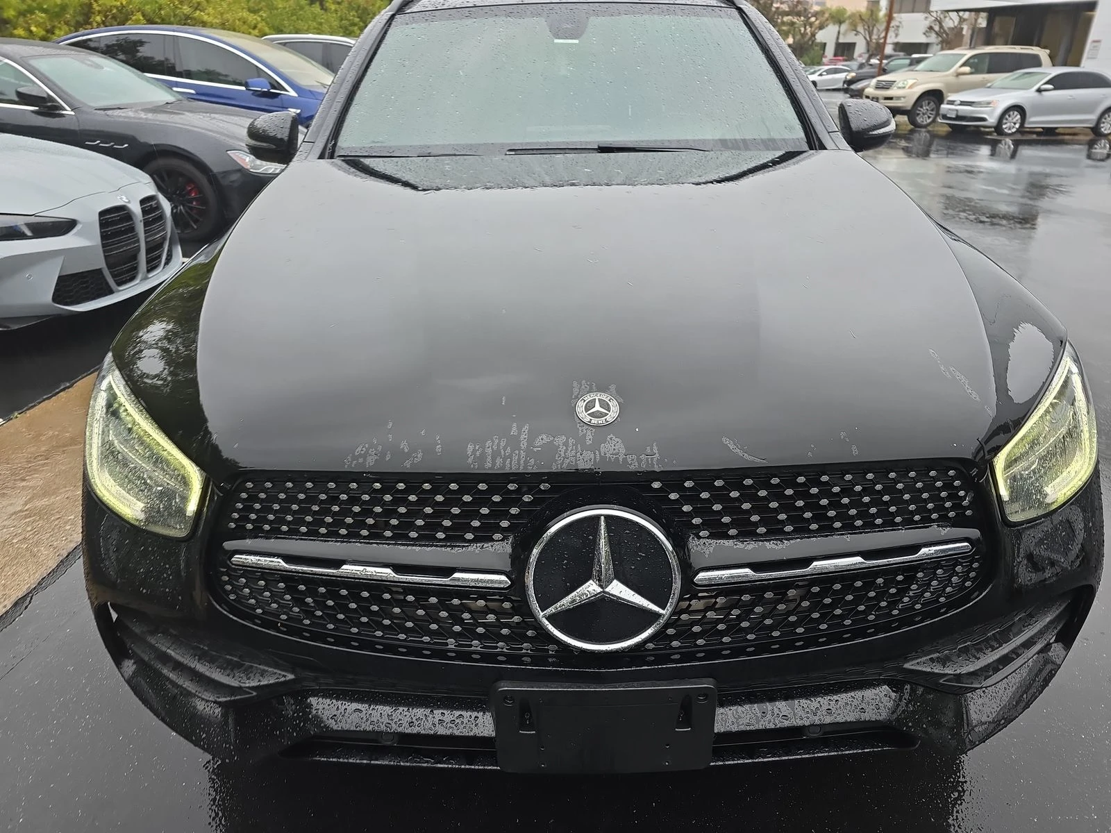 Mercedes-Benz GLC 300 AMG/KEYLESS/PANO/LANE ASSIST/ПОДГРЕВ/КАМЕРА/ - изображение 2