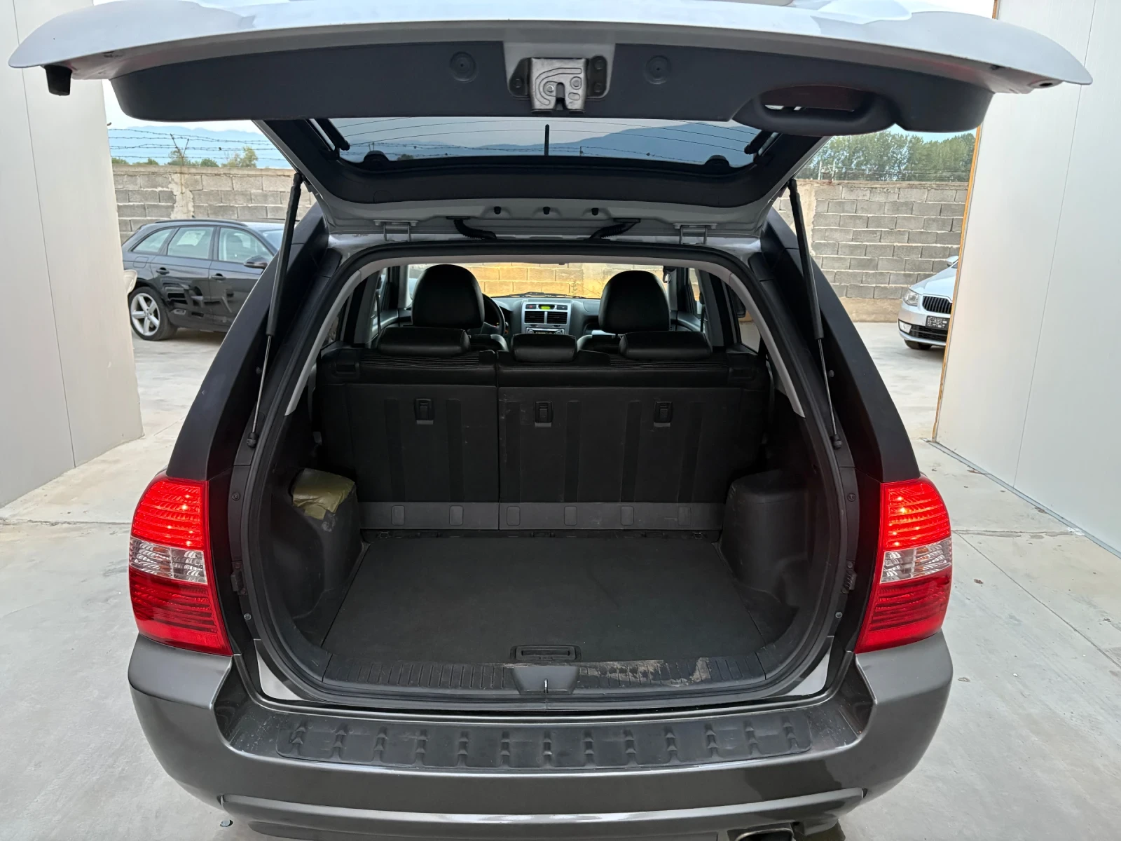 Kia Sportage 2.0i 16V 4x4* БЕЗ РЪЖДА!!! - изображение 7