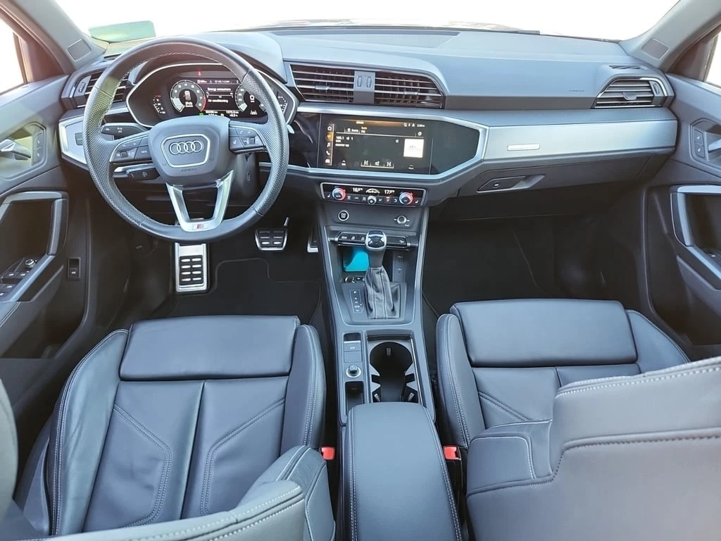 Audi Q3 * PROGRESSIV * CARFAX * БЕЗ ПЪРВОНАЧАЛНА ВНОСКА - изображение 10