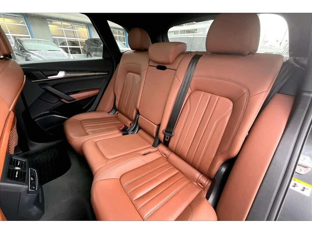 Audi Q5 * TECHNIK * ДИСТРОНИК * 360 * ПОДГРЕВИ * ПАМЕТ - изображение 10