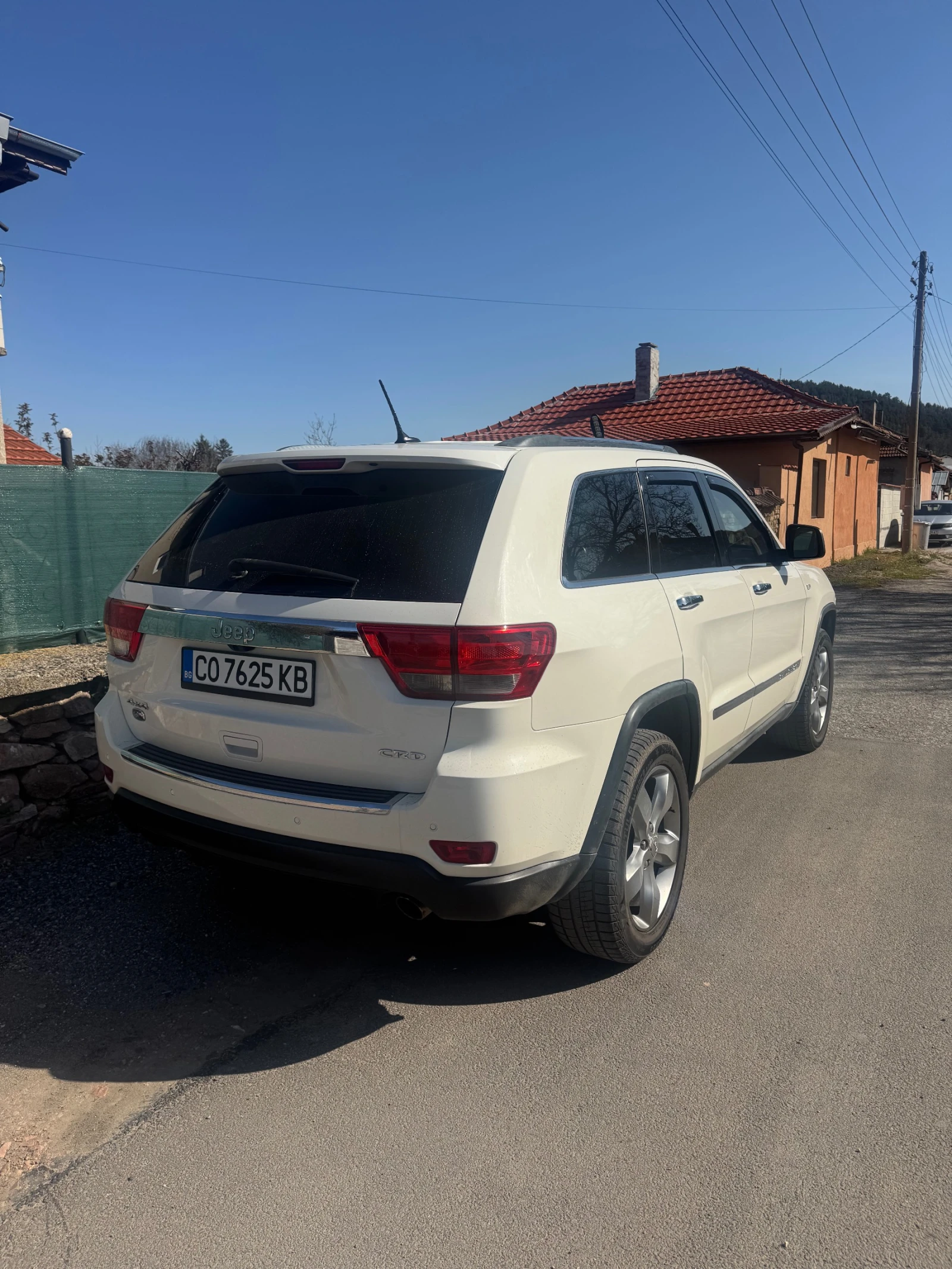 Jeep Cherokee, снимка 3 - Автомобили и джипове - 54173404