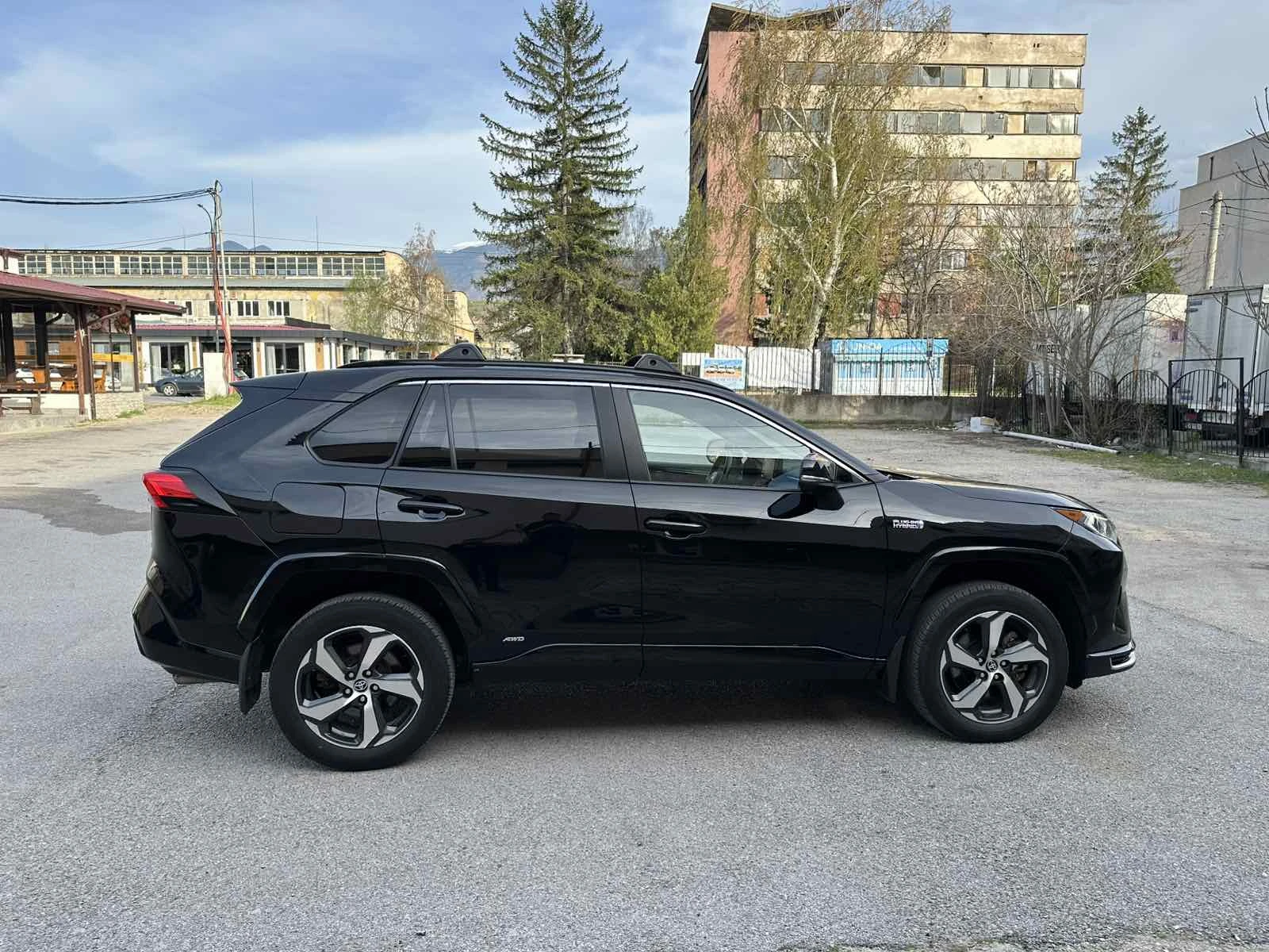 Toyota Rav4 PLUG IN HYBRID, снимка 9 - Автомобили и джипове - 54194626