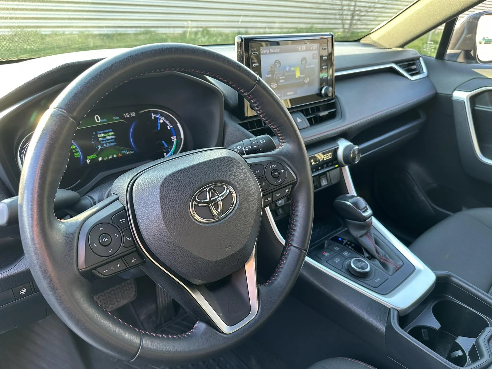 Toyota Rav4 PLUG IN HYBRID, снимка 12 - Автомобили и джипове - 54194626
