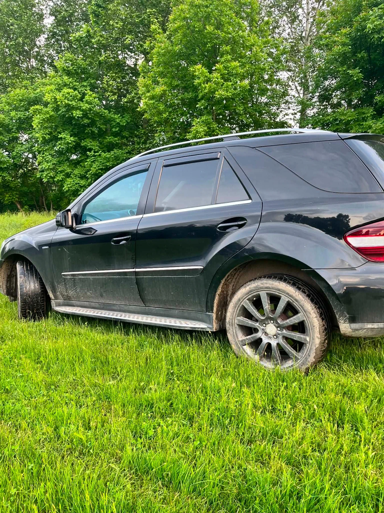 Mercedes-Benz ML 300, снимка 4 - Автомобили и джипове - 54784106
