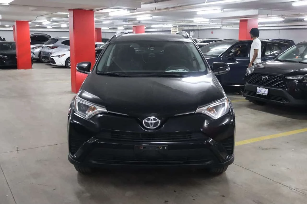 Toyota Rav4 * LE * АВТОКРЕДИТ БЕЗ ПЪРВОНАЧАЛНА ВНОСКА* , снимка 6 - Автомобили и джипове - 54804388