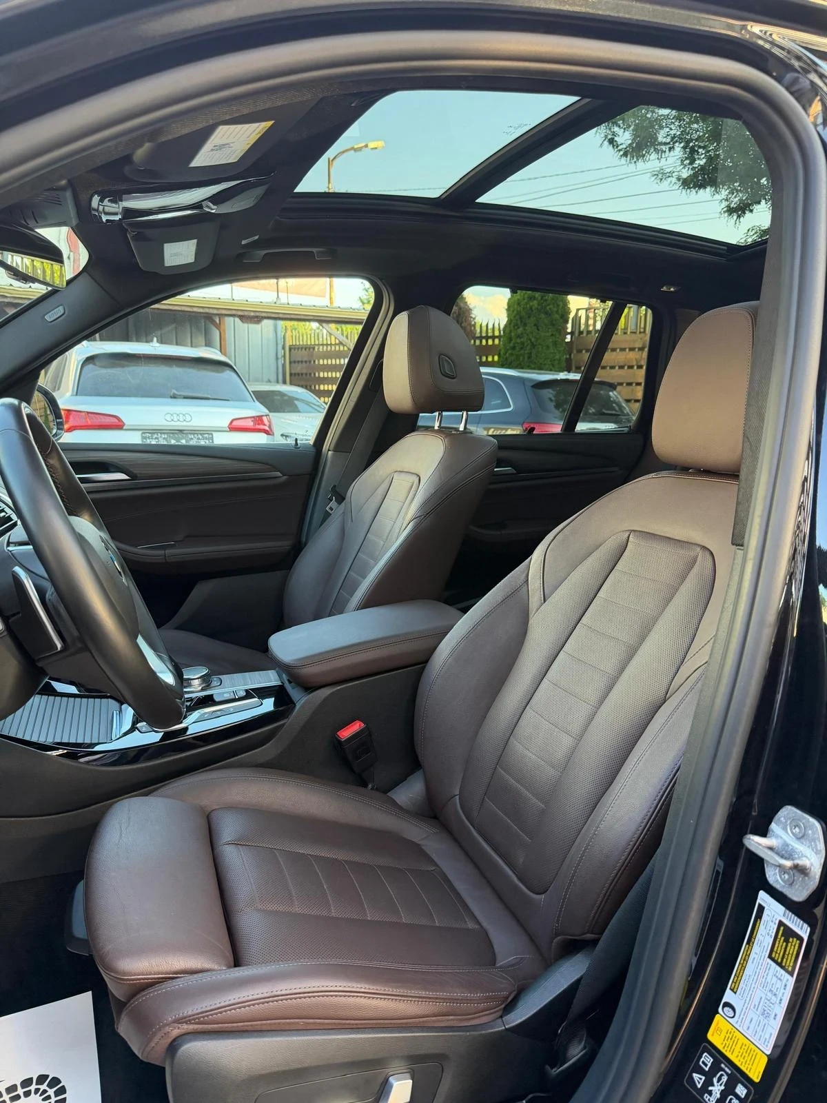 BMW X3 30i xDrive ДИСТРОНИК ОБДУХВАНЕ, снимка 11 - Автомобили и джипове - 54870637