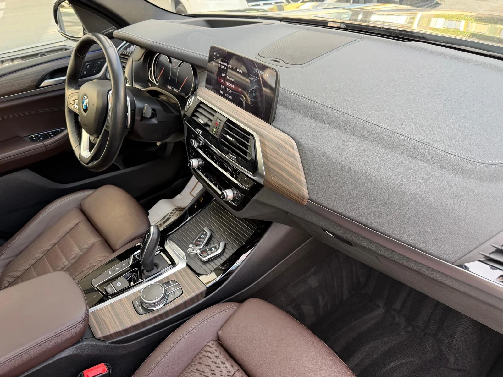BMW X3 30i xDrive ДИСТРОНИК ОБДУХВАНЕ, снимка 16 - Автомобили и джипове - 54870637