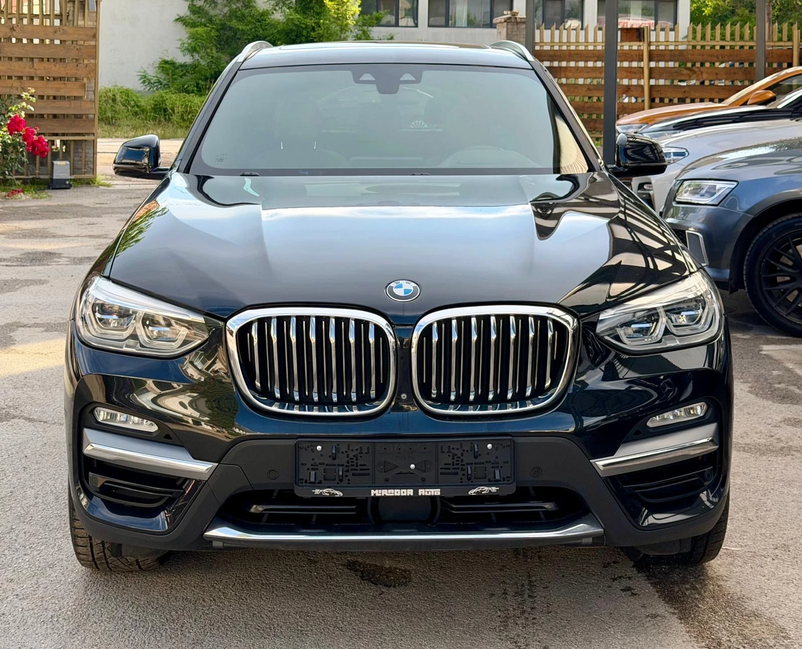 BMW X3 30i xDrive ДИСТРОНИК ОБДУХВАНЕ, снимка 2 - Автомобили и джипове - 54870637