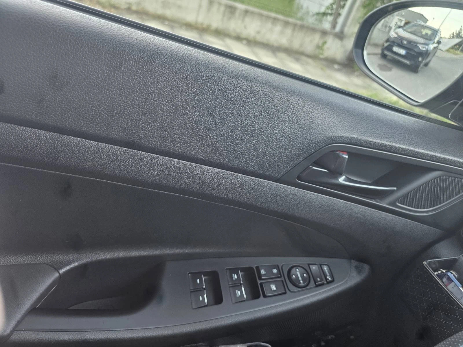 Hyundai Tucson N Line, снимка 13 - Автомобили и джипове - 54918018