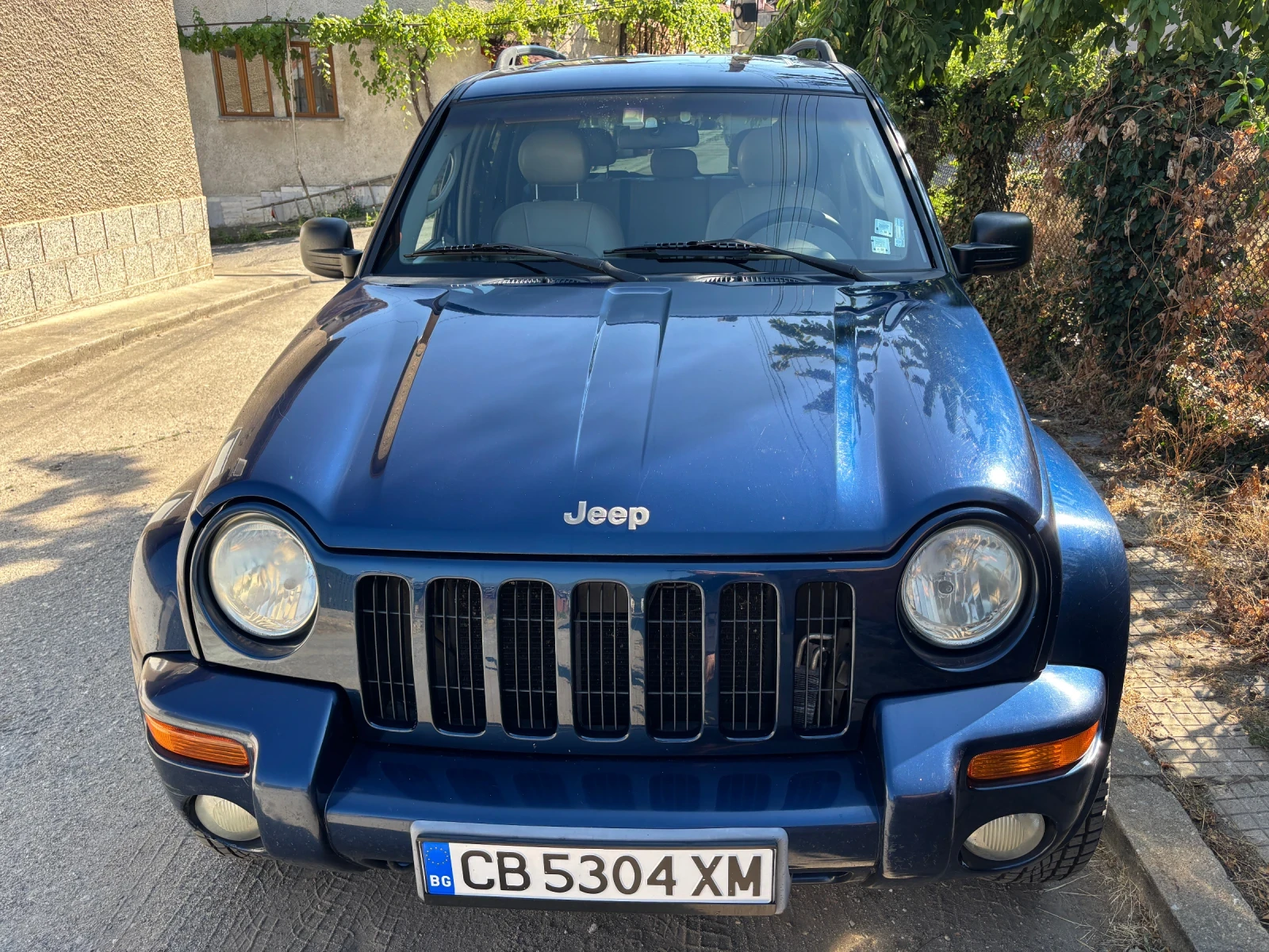 Jeep Cherokee 3.7 автомат