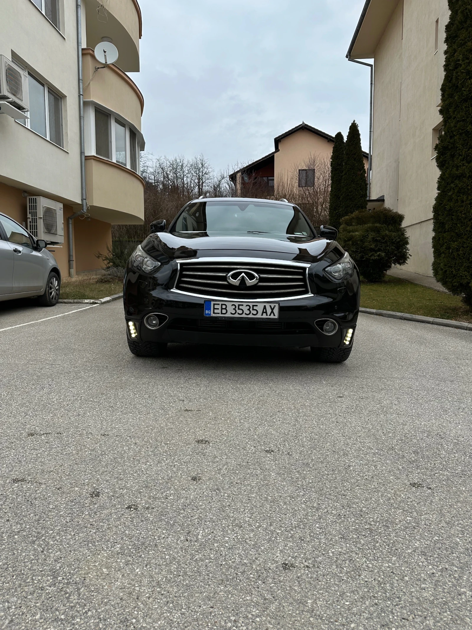 Infiniti QX70 3.0d S