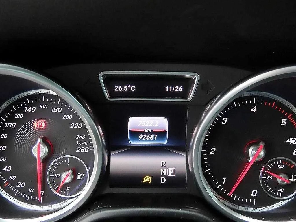 Mercedes-Benz GLE 350 D * AMG * ОБДУХВАНЕ * ПАНОРАМА * KEYLESS * , снимка 6 - Автомобили и джипове - 56018924