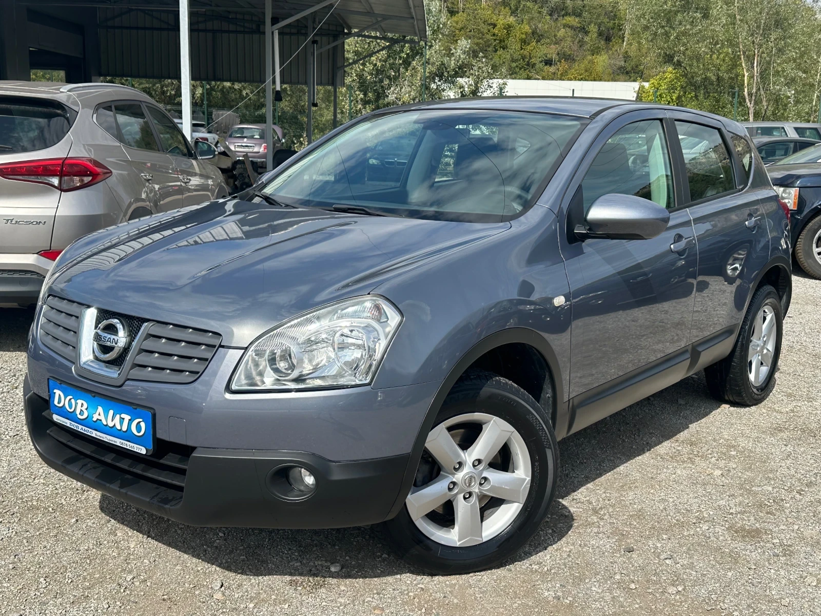Nissan Qashqai 1.6i-114к.с-КЛИМАТРОНИК