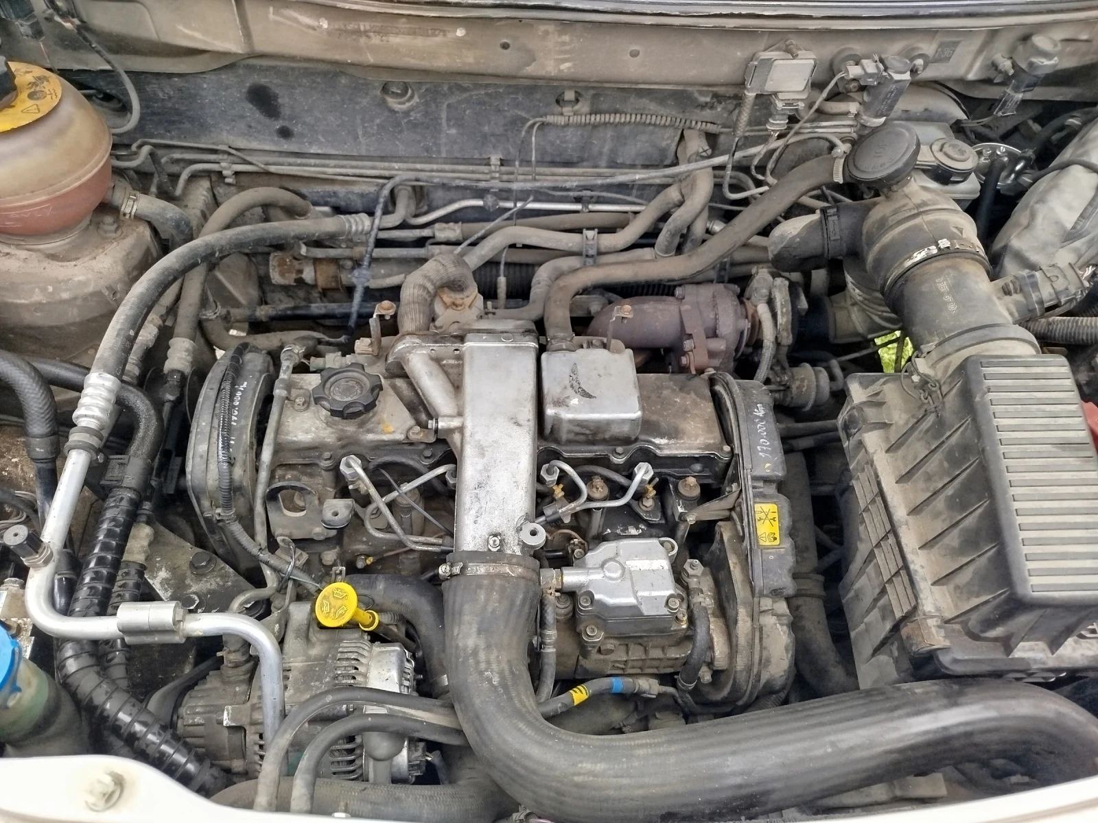 Land Rover Freelander 2.0 TDI 98кс. Бартер, снимка 8 - Автомобили и джипове - 56248604