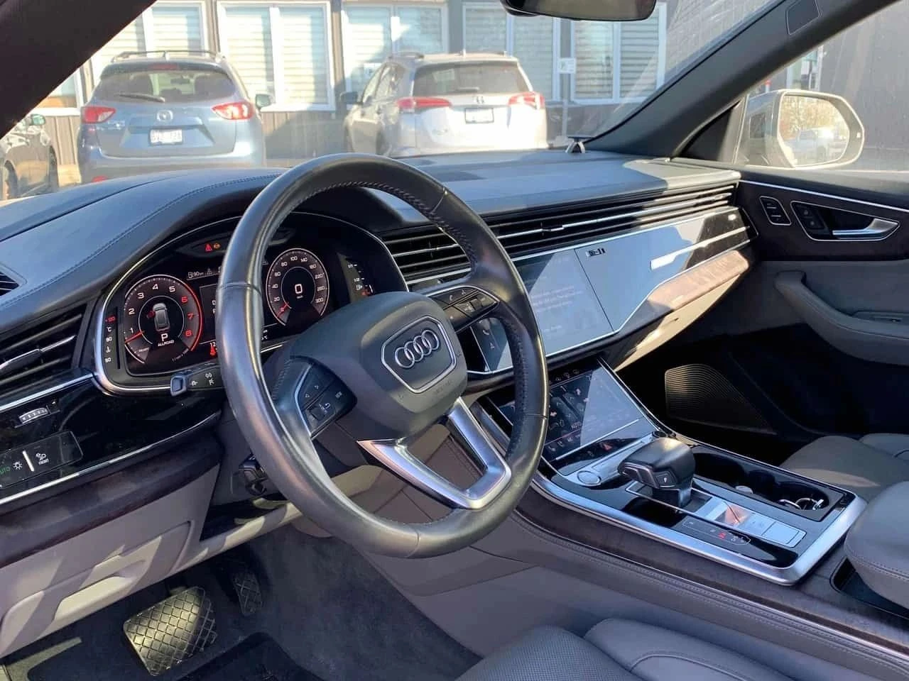 Audi Q8, снимка 8 - Автомобили и джипове - 56685010