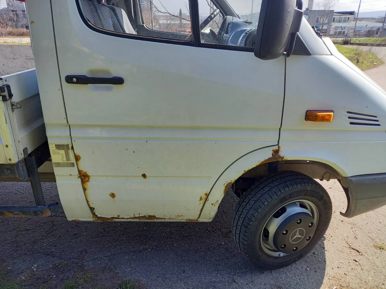 Mercedes-Benz 413 2.2 CDI, снимка 14 - Бусове и автобуси - 53803449