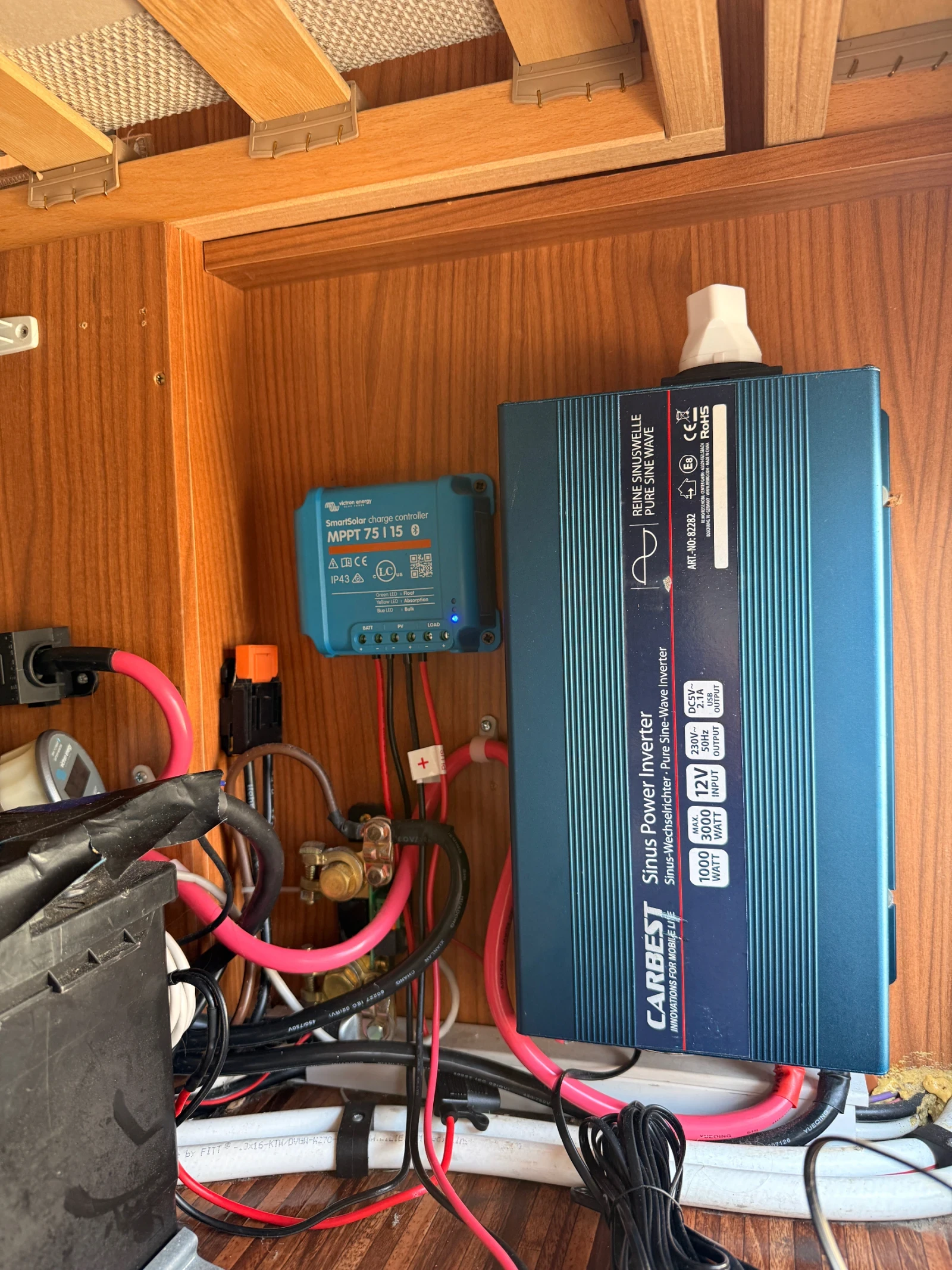 Каравана HYMER / ERIBA Triton 430, снимка 14 - Каравани и кемпери - 53734256