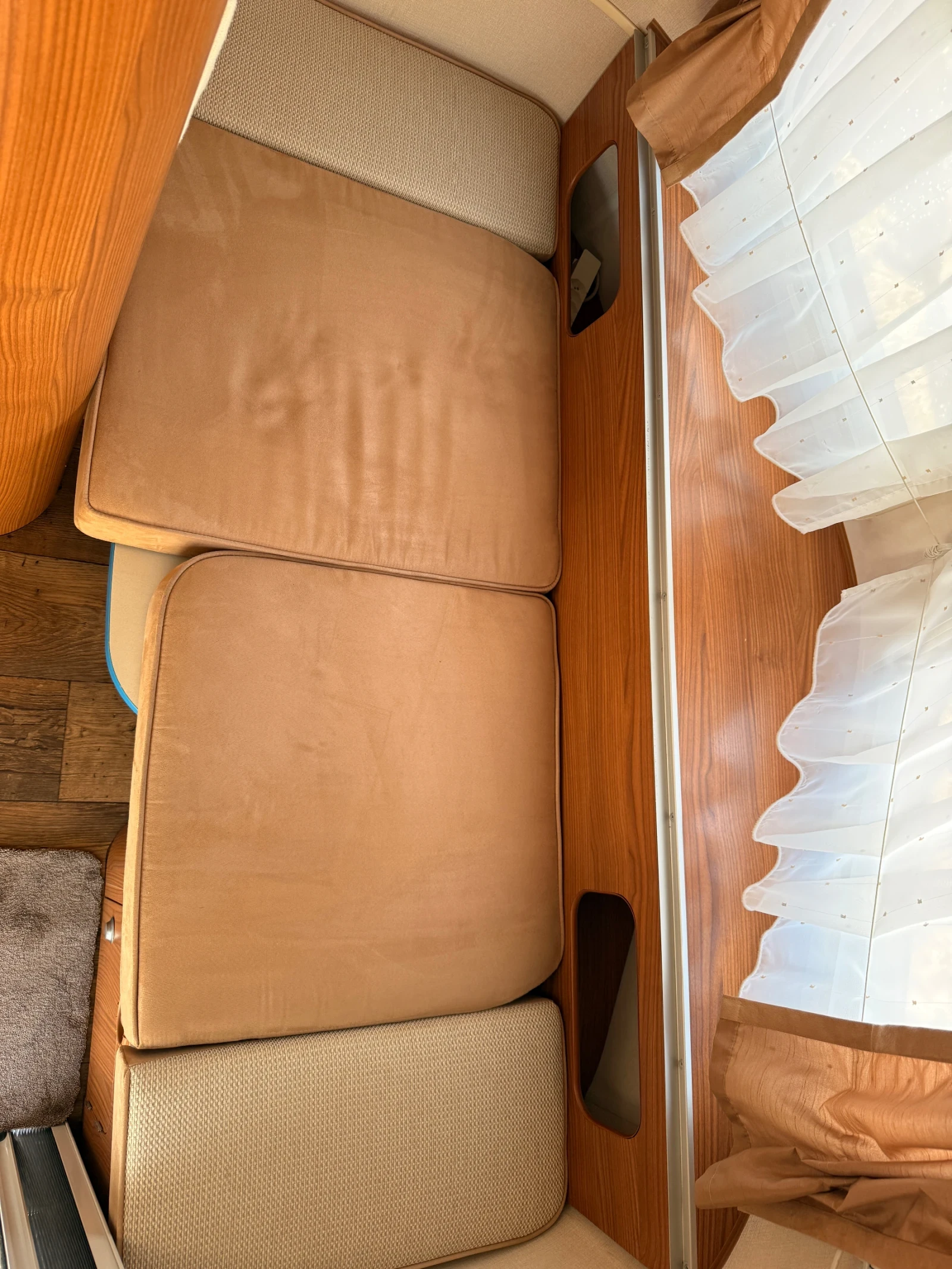 Каравана HYMER / ERIBA Triton 430, снимка 8 - Каравани и кемпери - 53734256