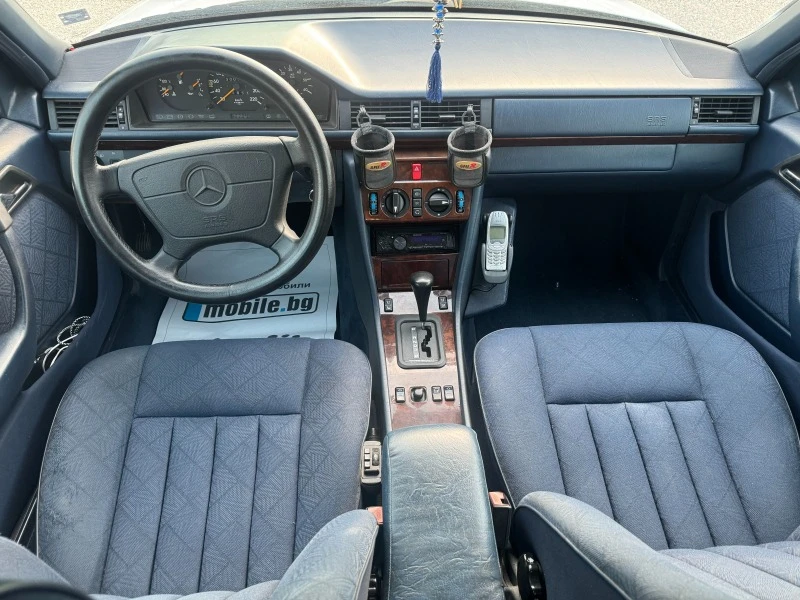 Mercedes-Benz 124 E 250 D, снимка 10 - Автомобили и джипове - 46381918