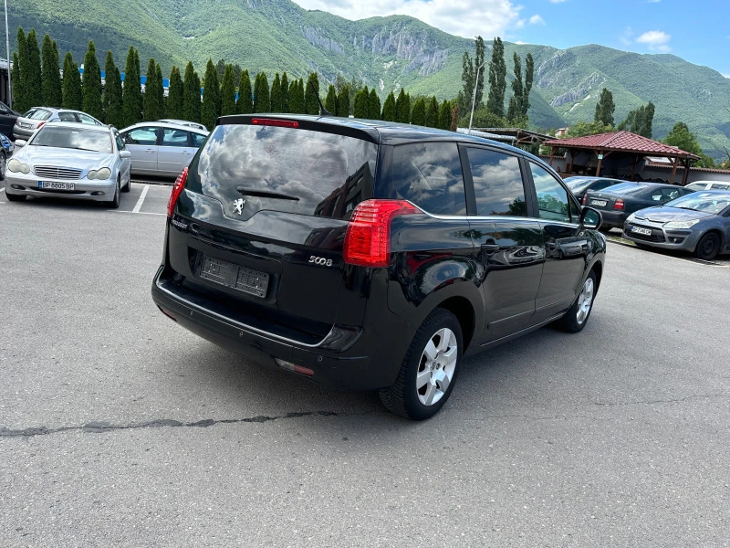 Peugeot 5008 Face Lift 1.6i TURBO - DVD/TV - УНИКАТ, снимка 5 - Автомобили и джипове - 46456723