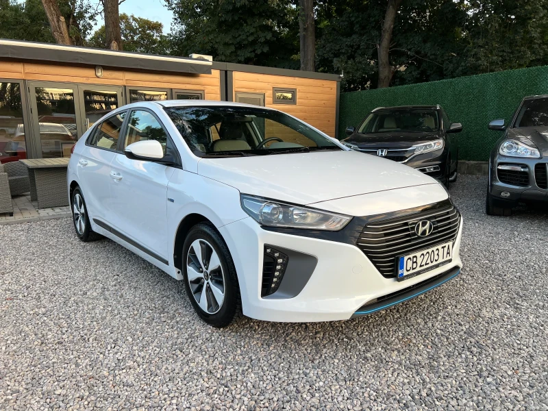 Hyundai Ioniq 1.6GDI/Plug-in Hybrid/42000km/Hyundai България, снимка 3 - Автомобили и джипове - 46813581