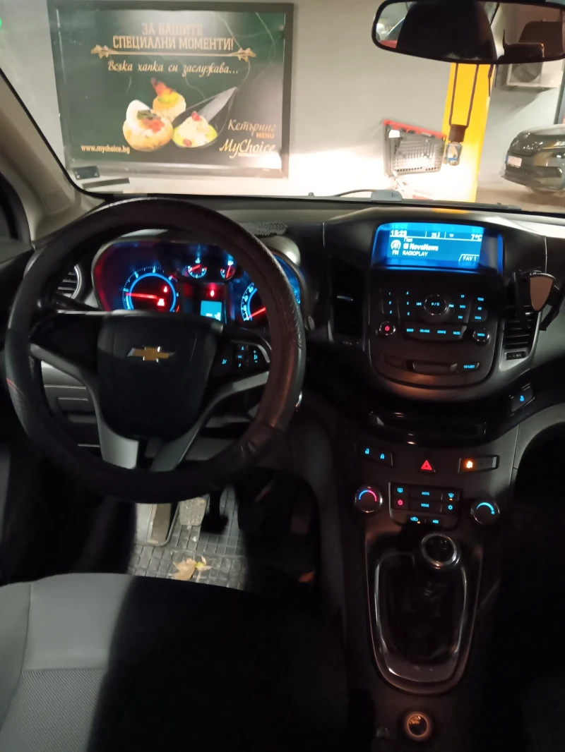 Chevrolet Orlando Ван, снимка 12 - Автомобили и джипове - 52675245