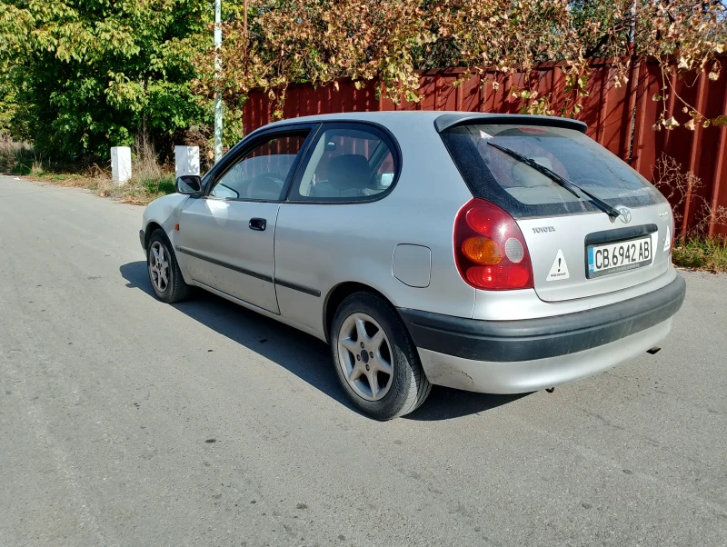 Toyota Corolla Хечбек , снимка 5 - Автомобили и джипове - 47715625