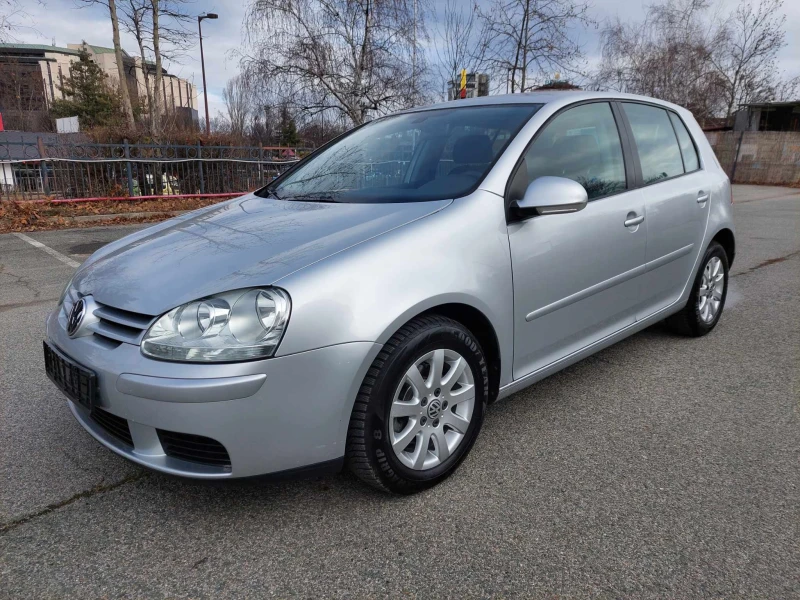 VW Golf 5  1, 9TDI 105ps, снимка 1 - Автомобили и джипове - 48315761