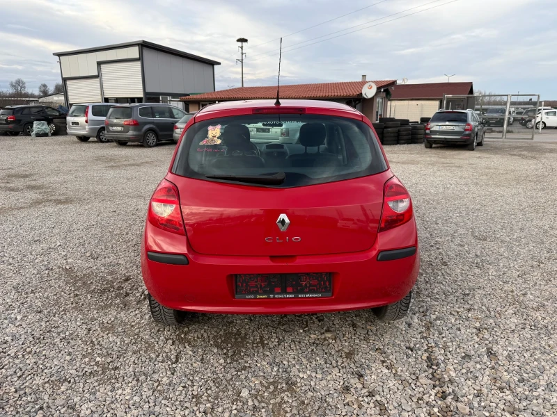 Renault Clio 1.2i-75PS, снимка 6 - Автомобили и джипове - 48417582