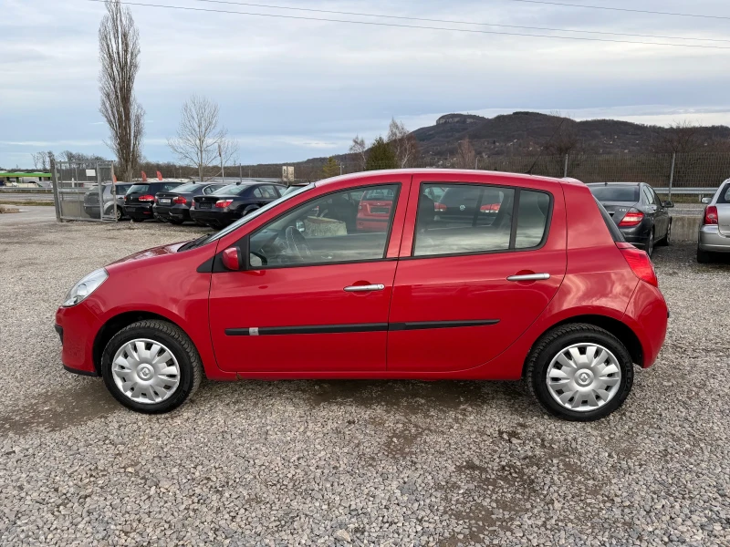 Renault Clio 1.2i-75PS, снимка 8 - Автомобили и джипове - 48417582