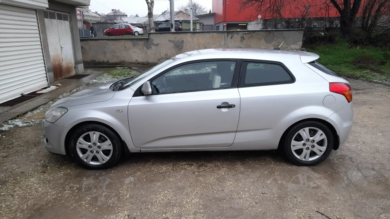 Kia Pro ceed, снимка 3 - Автомобили и джипове - 48966523