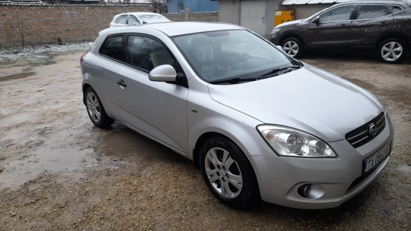 Kia Pro ceed, снимка 1 - Автомобили и джипове - 48966523