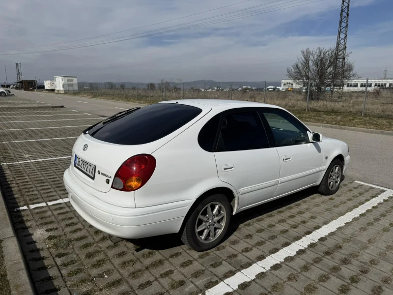 Toyota Corolla, снимка 7 - Автомобили и джипове - 49546745