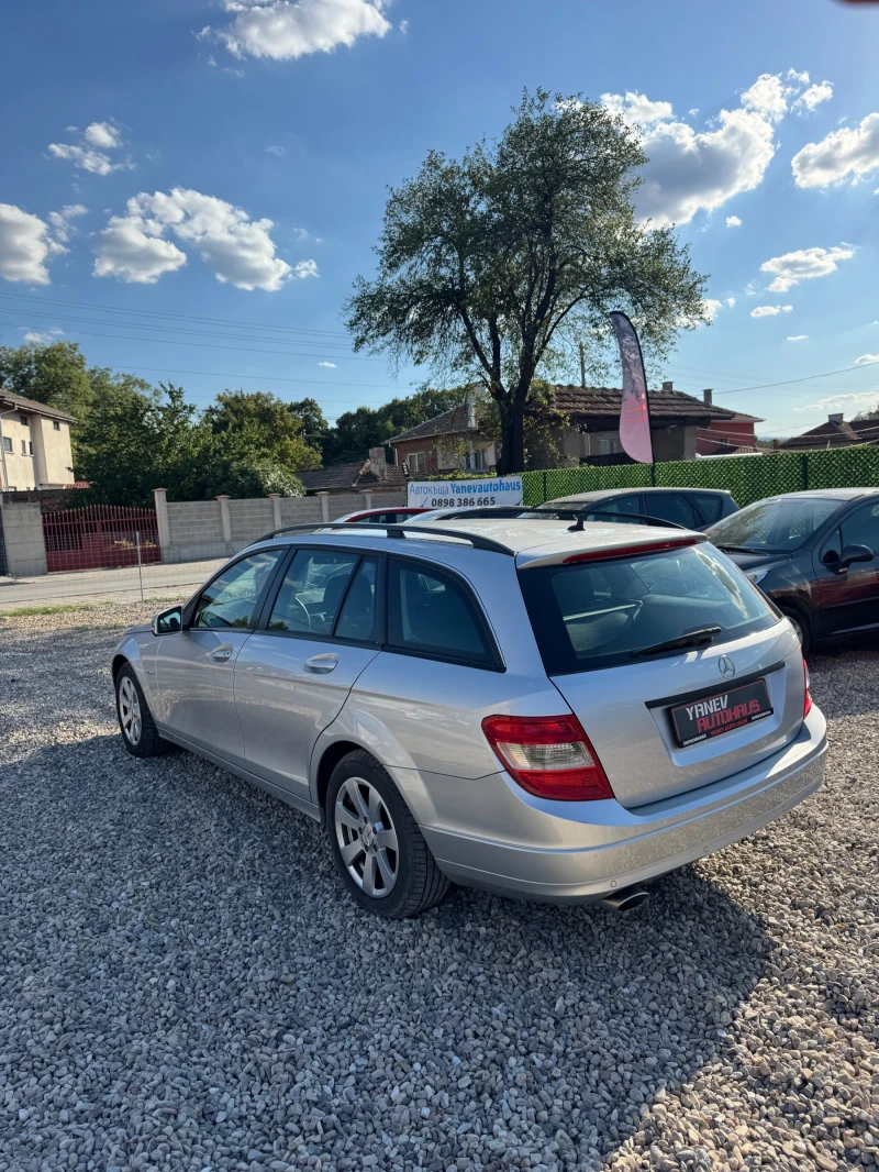 Mercedes-Benz C 220 Подгрев / Парктроник, снимка 5 - Автомобили и джипове - 51475368