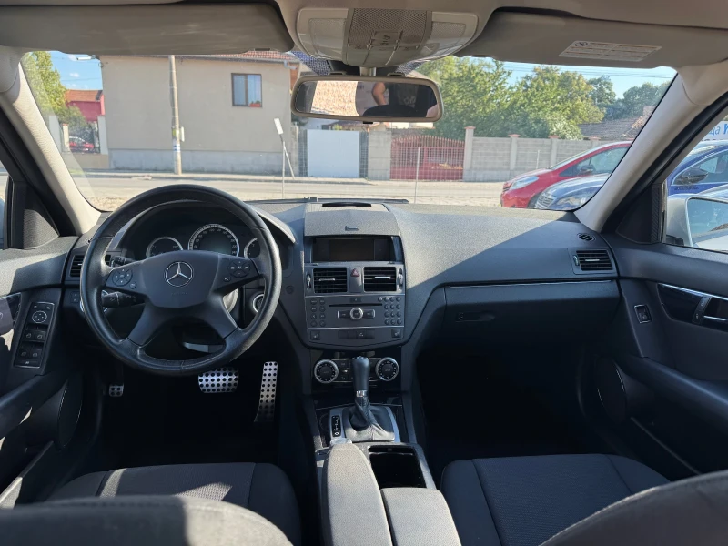 Mercedes-Benz C 220 Подгрев / Парктроник, снимка 8 - Автомобили и джипове - 51475368