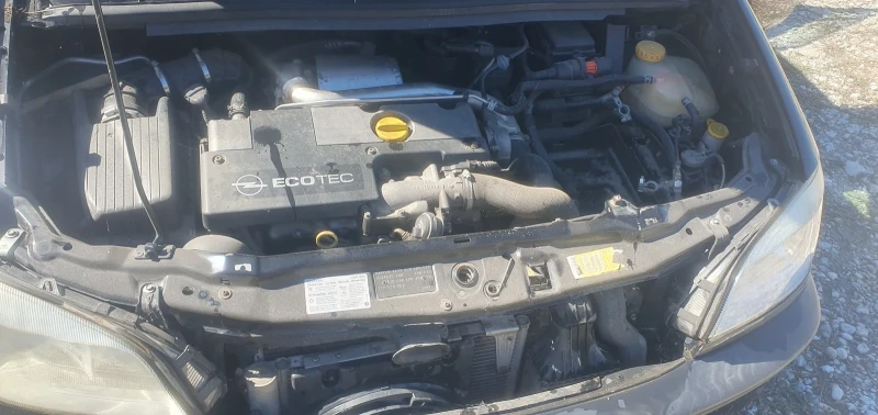 Opel Zafira, снимка 14 - Автомобили и джипове - 52398241