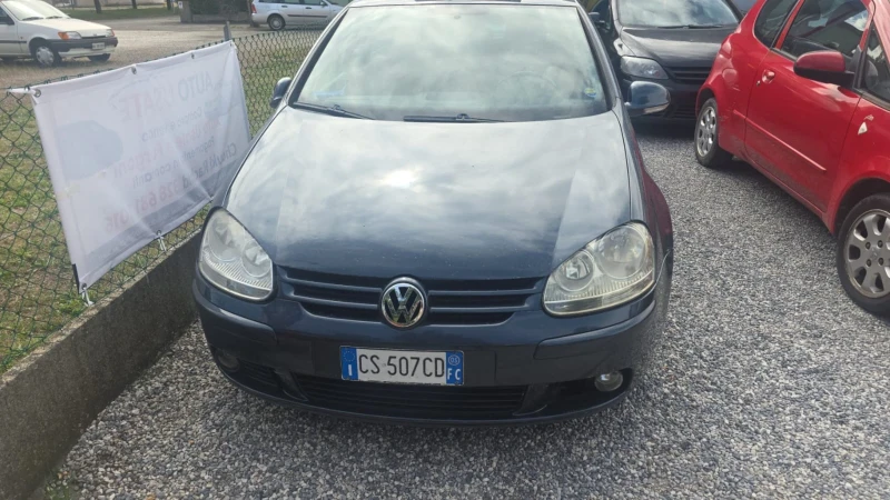 VW Golf 1.6i