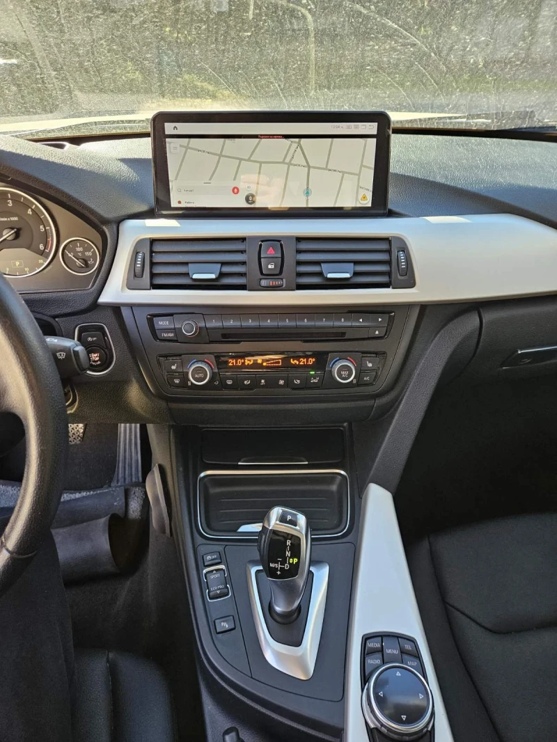 BMW 320, снимка 7 - Автомобили и джипове - 52526326