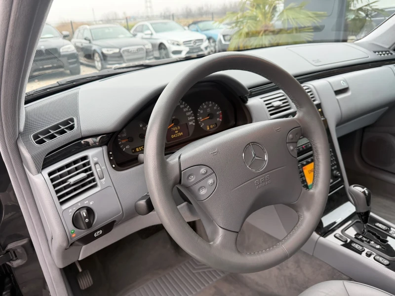 Mercedes-Benz E 240 41000км!Нов внос от Белгия, снимка 11 - Автомобили и джипове - 53268662