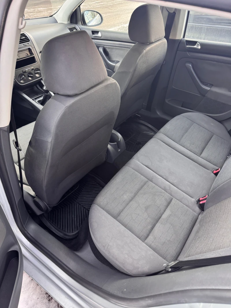 VW Golf, снимка 8 - Автомобили и джипове - 53425926