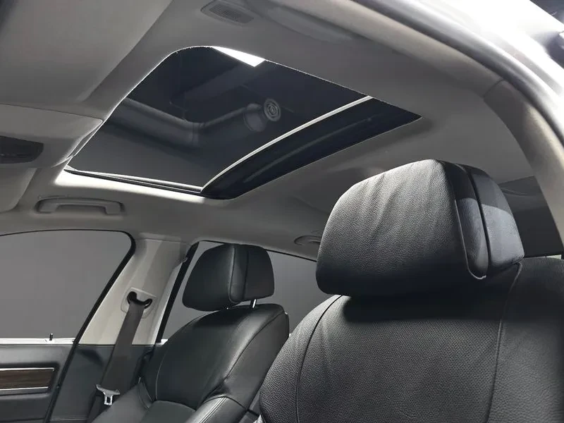 BMW 740 i, снимка 17 - Автомобили и джипове - 55205113