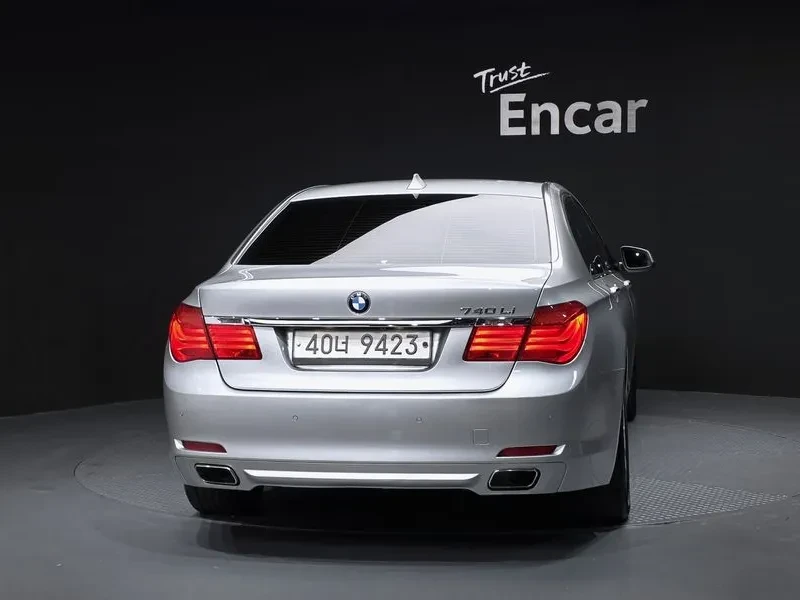 BMW 740 i, снимка 4 - Автомобили и джипове - 55205113