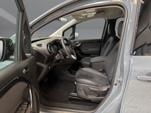 Mercedes-Benz T-класа EQT 200 Long = Progressive = Гаранция, снимка 7 - Автомобили и джипове - 55301165