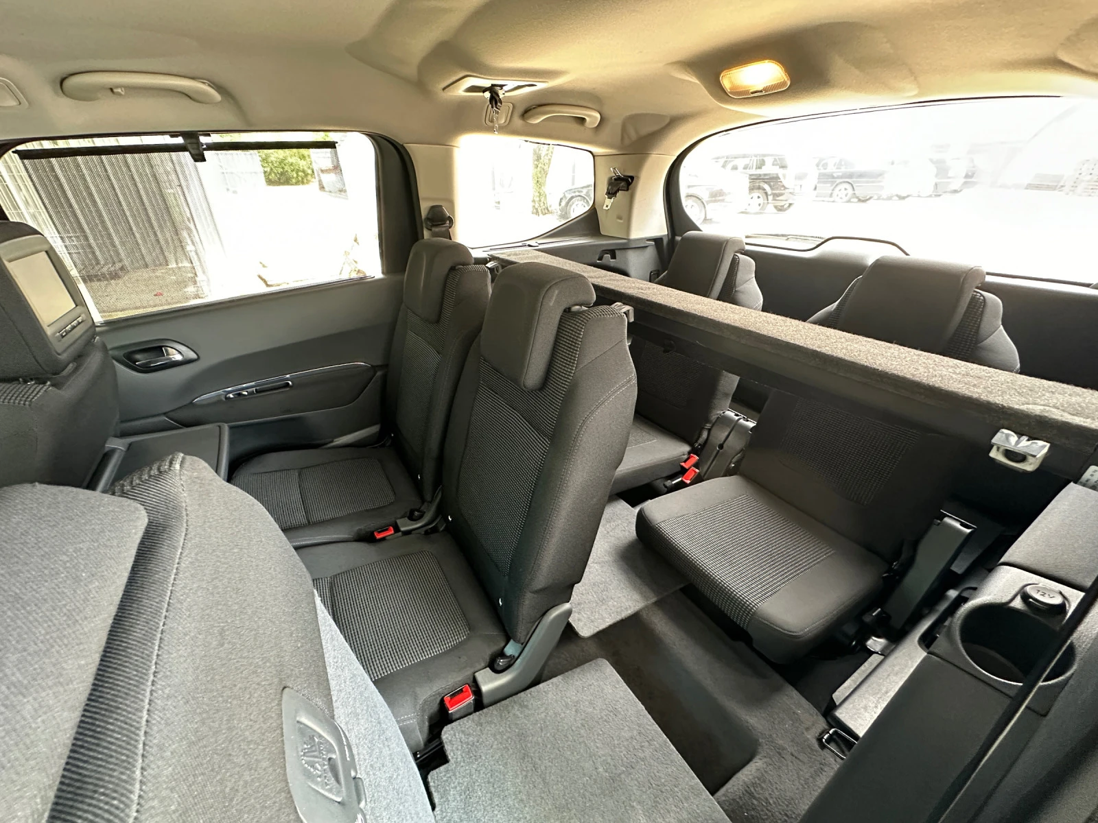 Peugeot 5008 Face Lift 1.6i TURBO - DVD/TV -  | Mobile.bg   14