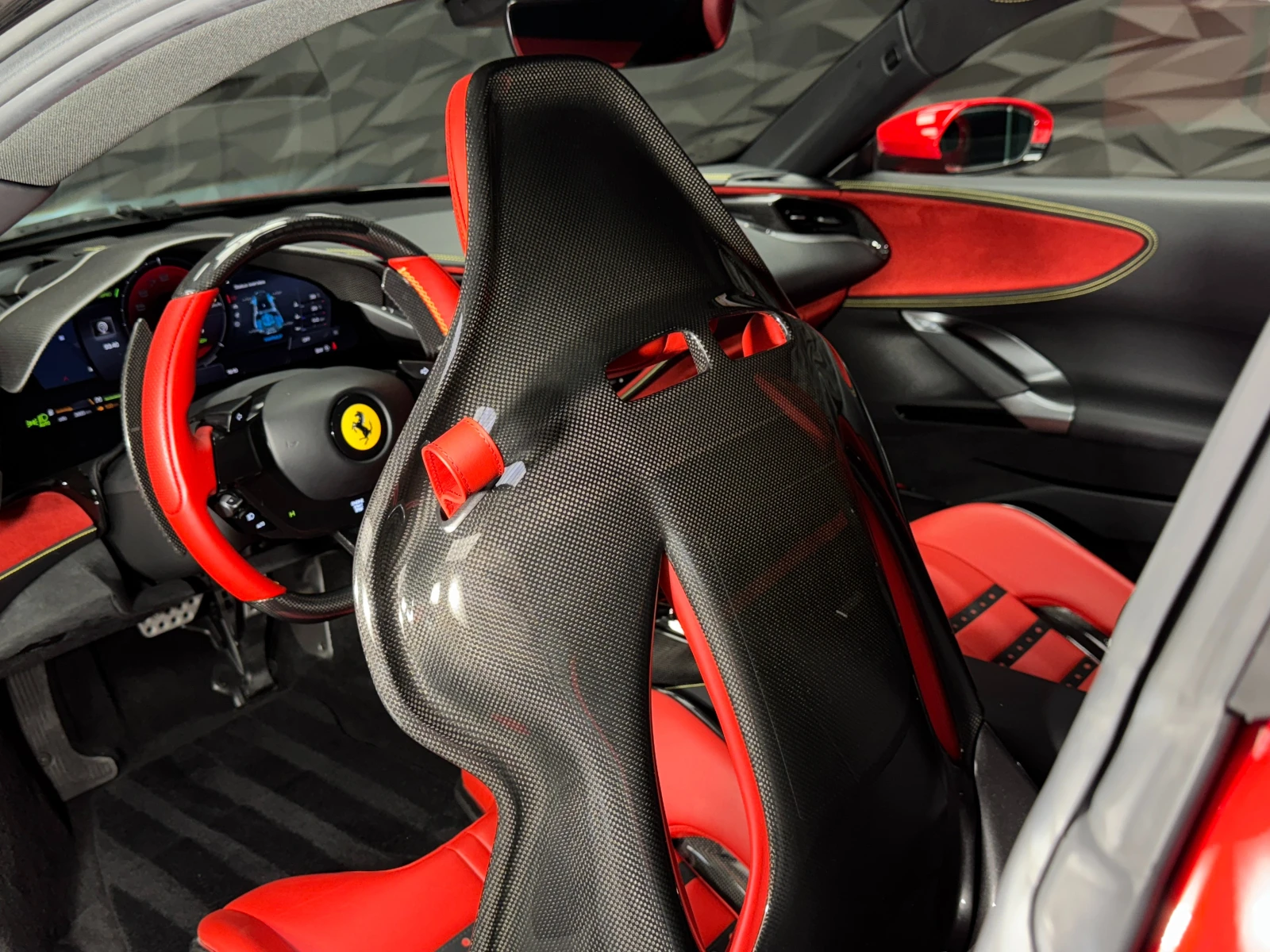 Ferrari SF 90 Rosso - изображение 8